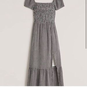 Abercrombie & Fitch Gingham midi dress smocked